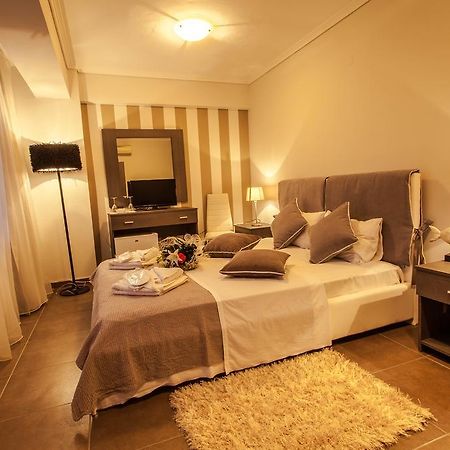 Aqua Mare Sea Side Rooms Nea Kallikrateia Exterior foto