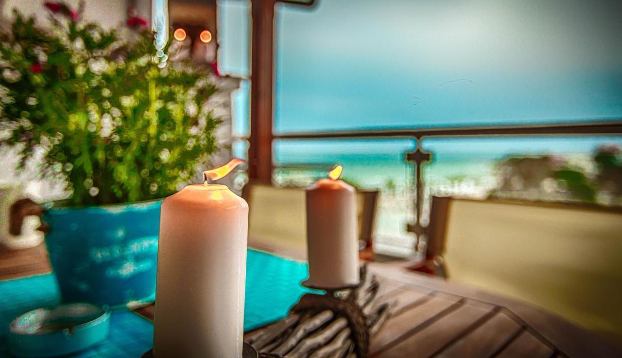 Aqua Mare Sea Side Rooms Nea Kallikrateia Exterior foto