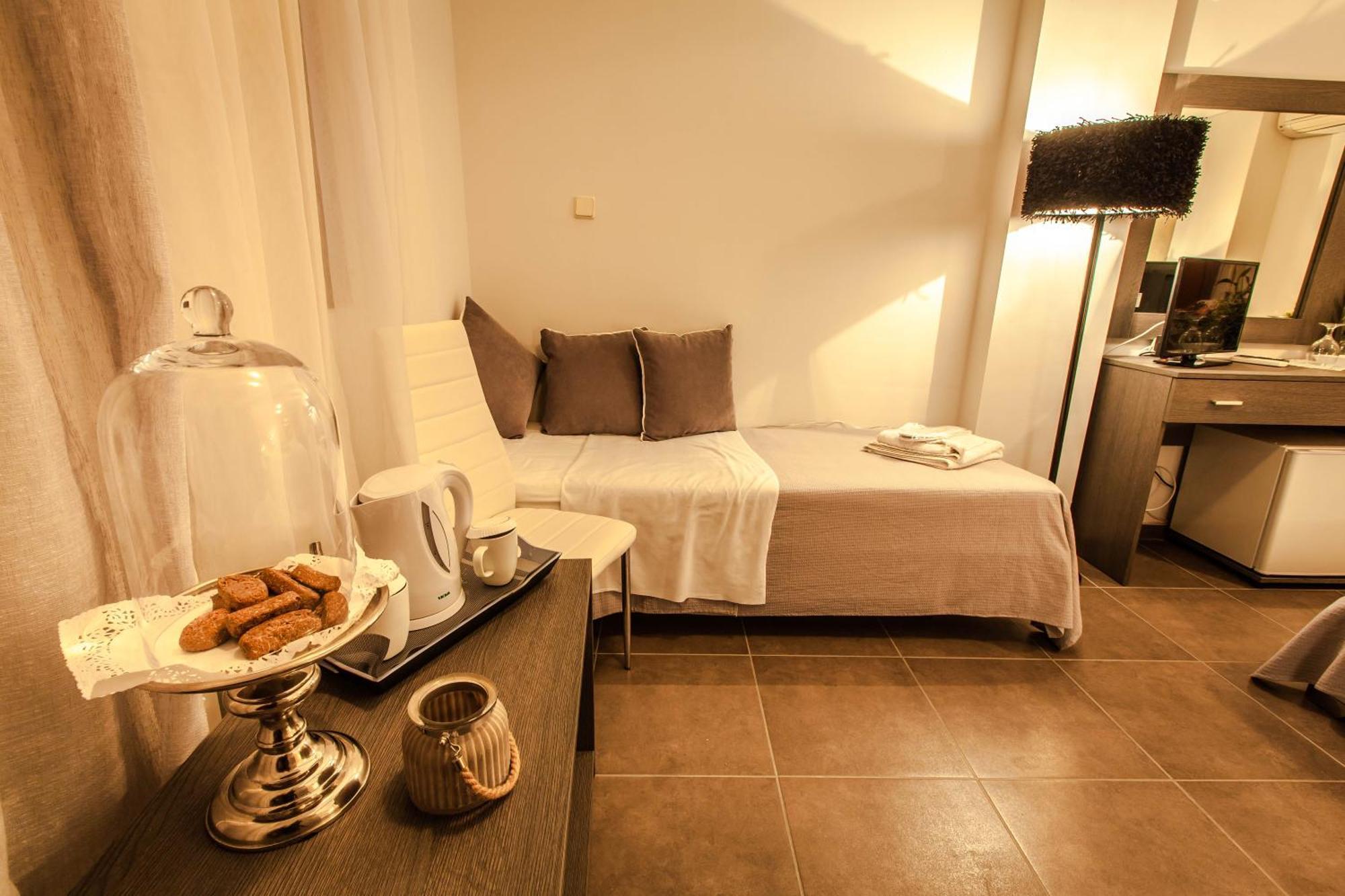 Aqua Mare Sea Side Rooms Nea Kallikrateia Exterior foto