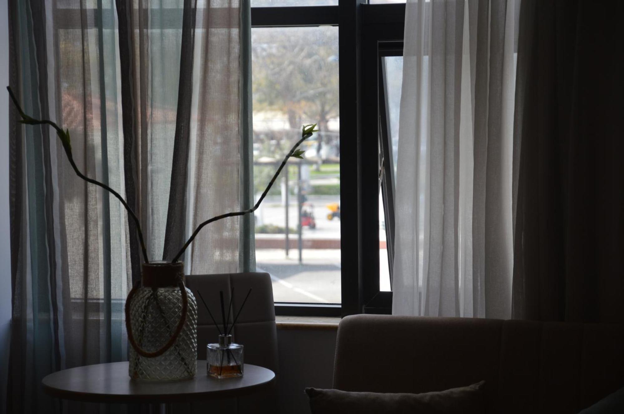 Aqua Mare Sea Side Rooms Nea Kallikrateia Exterior foto