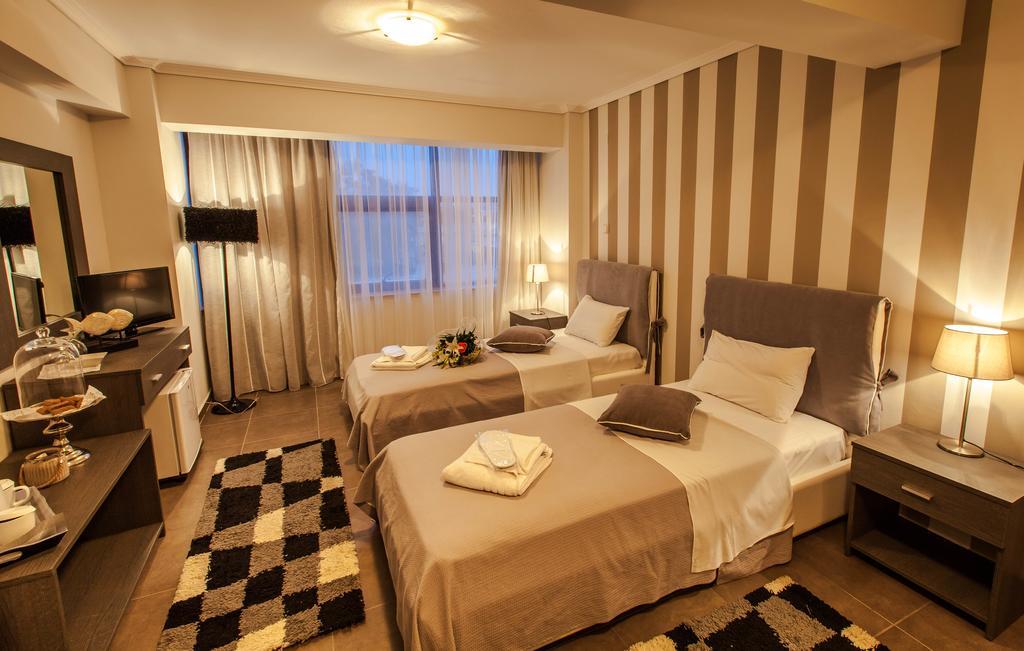 Aqua Mare Sea Side Rooms Nea Kallikrateia Exterior foto